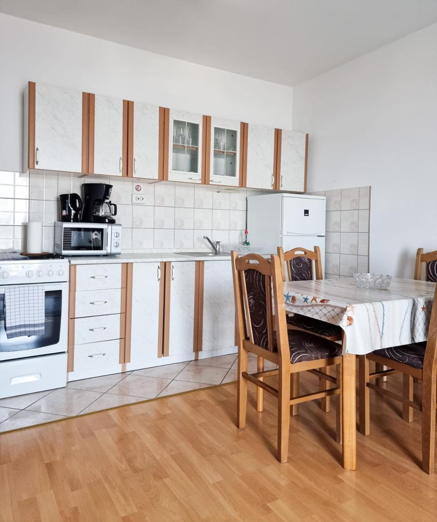 Apartments Karalic Ll Crikvenica Eksteriør billede